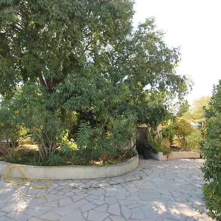 Villa Le Jardin Du Somail Le Somail Esterno foto